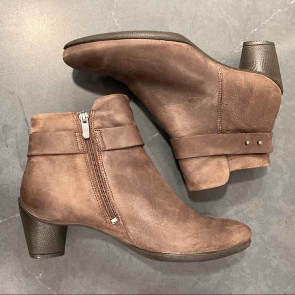 Ecco sz 38 US 7.5-8 moleskin gray leather heeled ankle booties - Picture 9 of 16